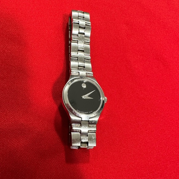 💎 100% Authentic Movado 2100017 Women's Museum Stainless Steel Quartz Wa… - Picture 5 of 11